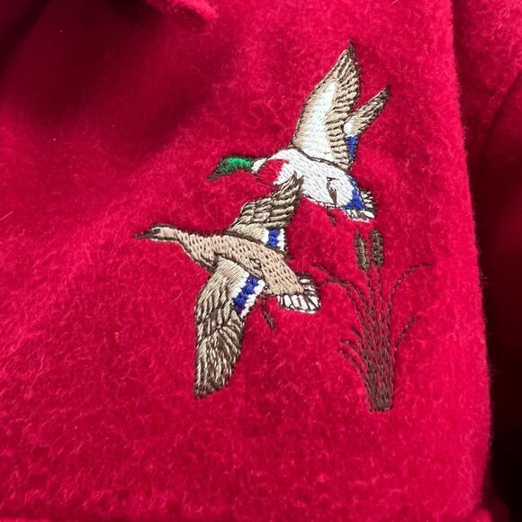 Woolrich Mens Button Close Red Embroidered Ducks Mallards Jacket Shacket Medium - Picture 2 of 5